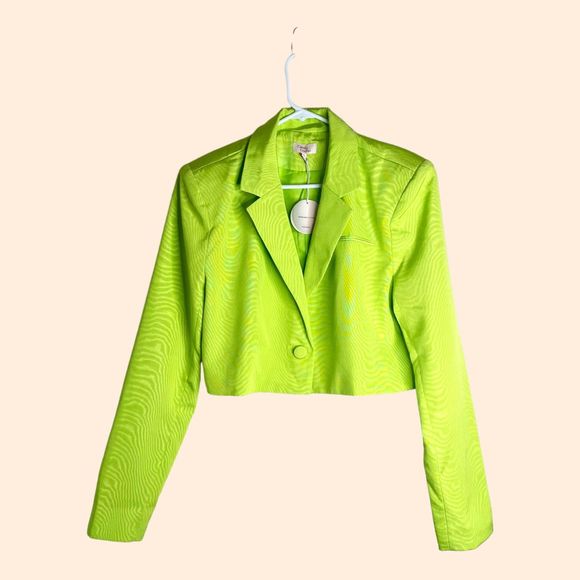 NEW Camila Coelho Cropped Blazer - Picture 2 of 5